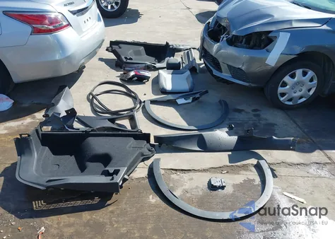 2025 Volkswagen Id.4 Limited из США, поврежденный, VIN 1V2BMPE88SC005841